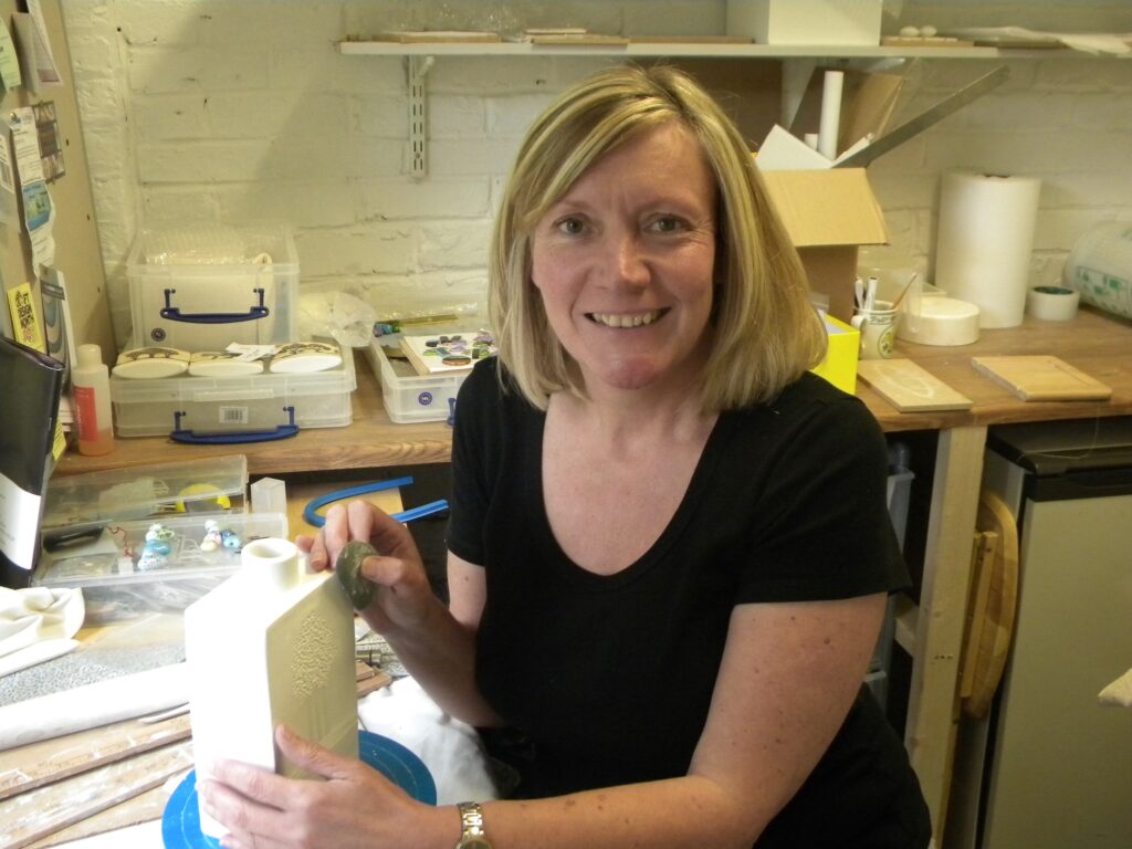 Lesley Nason Profile